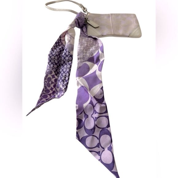 COACH Signature Monogram Wristlet - Picture 5 of 6